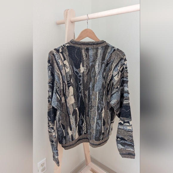 Vintage 90's Coogi Style Abstract Texture Chunky Crewneck Sweater In Tan/Black - Picture 7 of 8